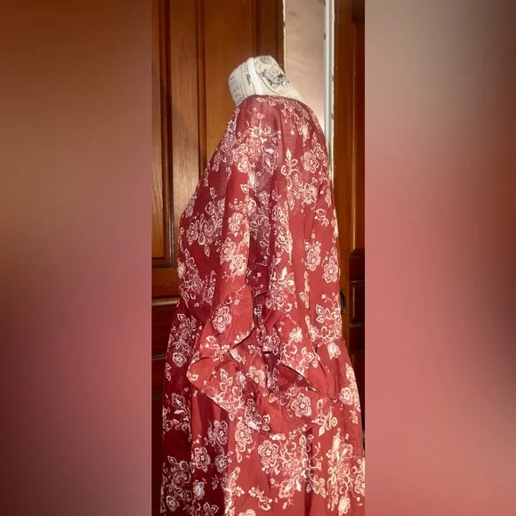 Baileyblue brand Flowy Dress.  SizeXL - Picture 5 of 7